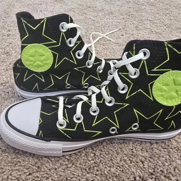 Converse By You x Billie Eilish Chuck Taylor All Star Size 5 - Picture 2 of 6